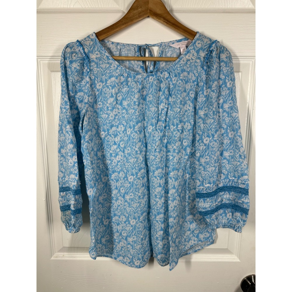 LC Lauren Conrad Blouse Womens XS Blue Floral 3/4 Sleeve Lace Trim Boho Top